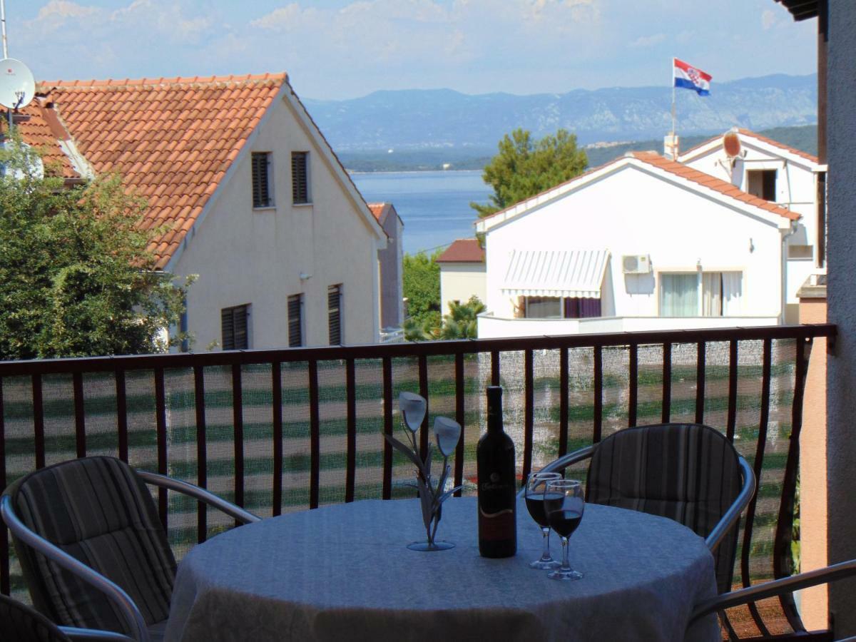 Apartment Mia Малинска Экстерьер фото